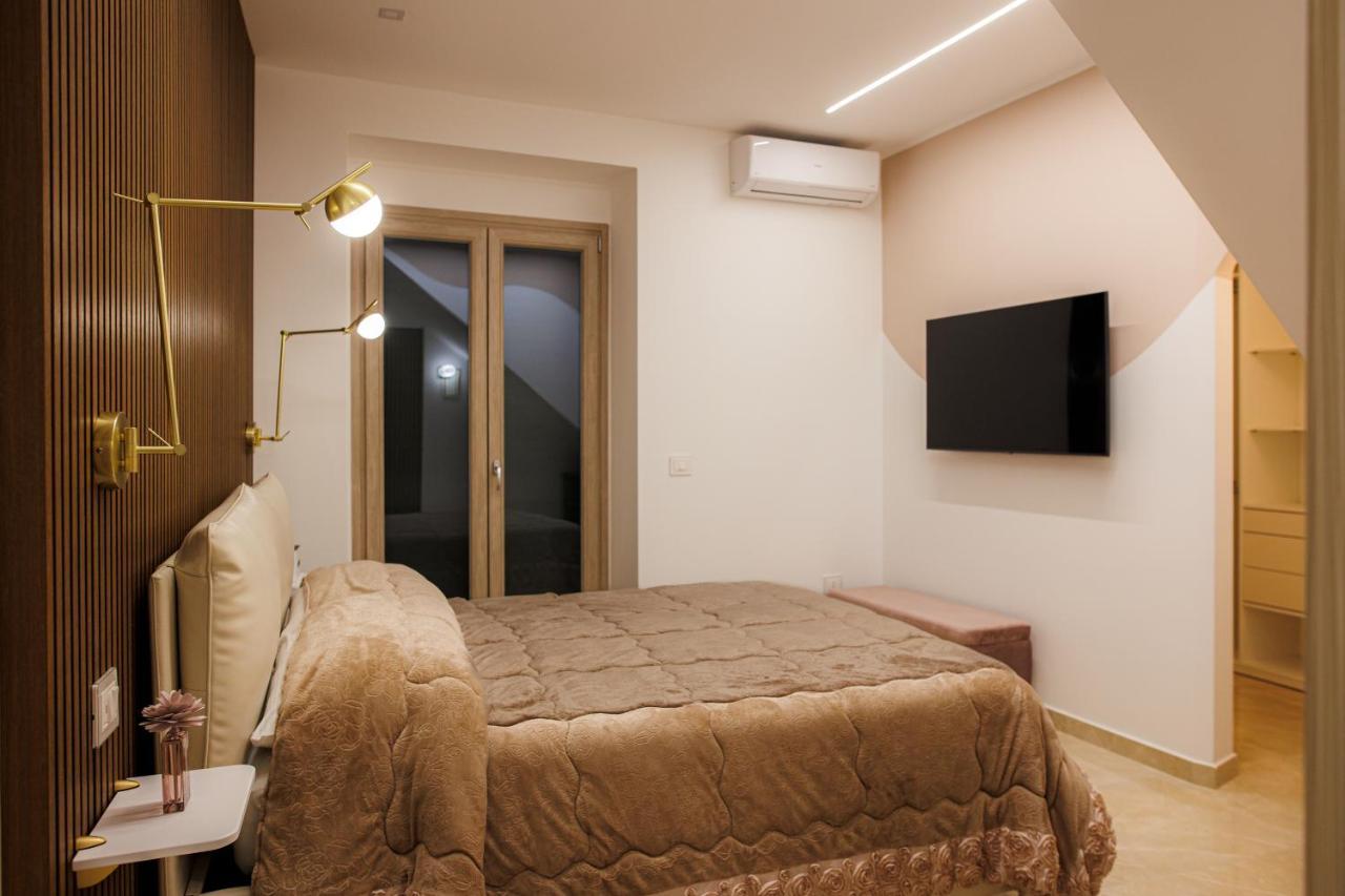 Ferienwohnung Next To Sea Crotone Exterior foto